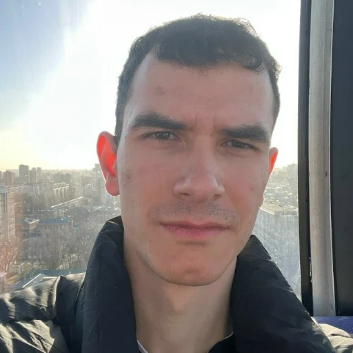 Денис Атеш